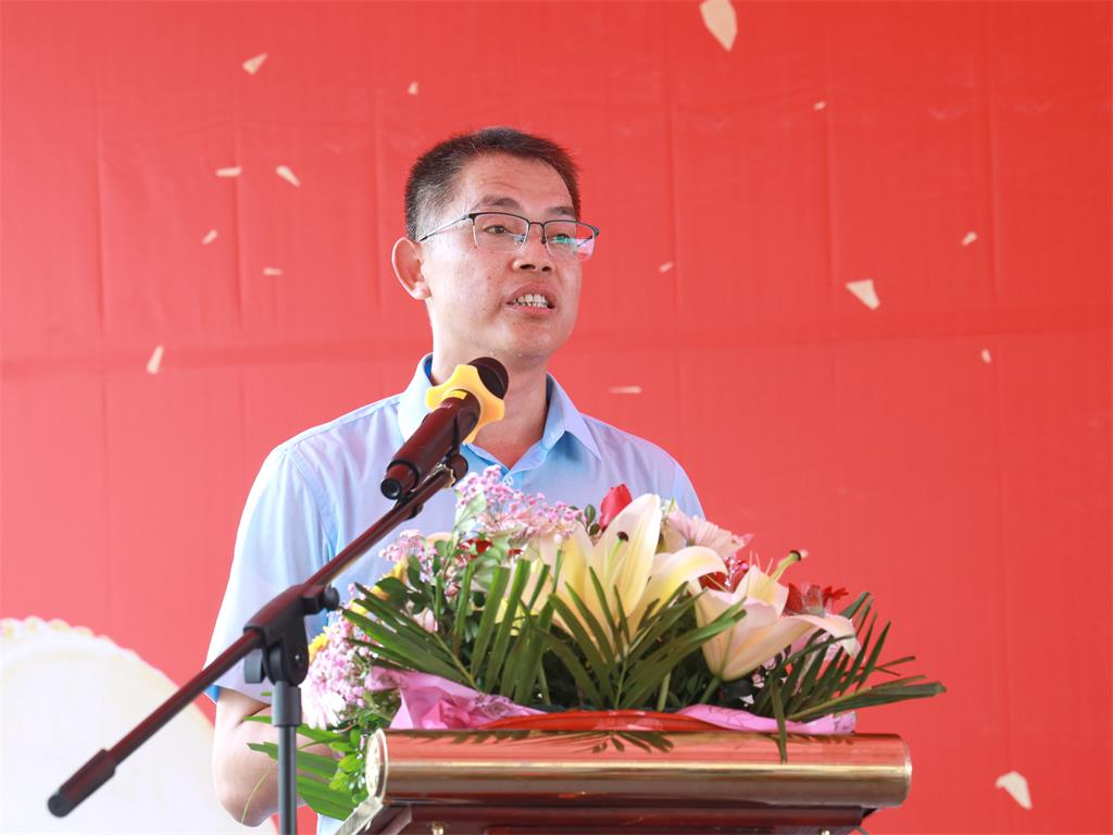 <a href=http://www.mitutoyo-qf.cn/school-417/ target=_blank class=infotextkey>ϰйI(y)WУ</a>e½УṤ_xʽ
