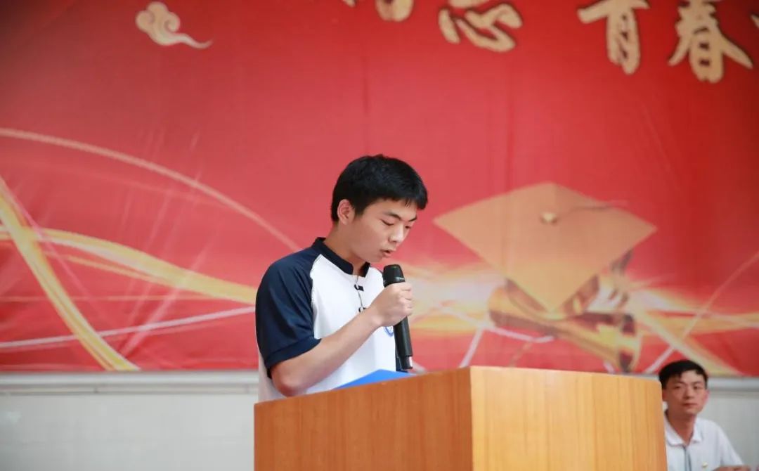 ʮ˶־ ഺfq<a href=http://www.mitutoyo-qf.cn/school-573/ target=_blank class=infotextkey>BTмI(y)g(sh)W(xu)У</a>2022îI(y)Y߳˃xʽAMĻ