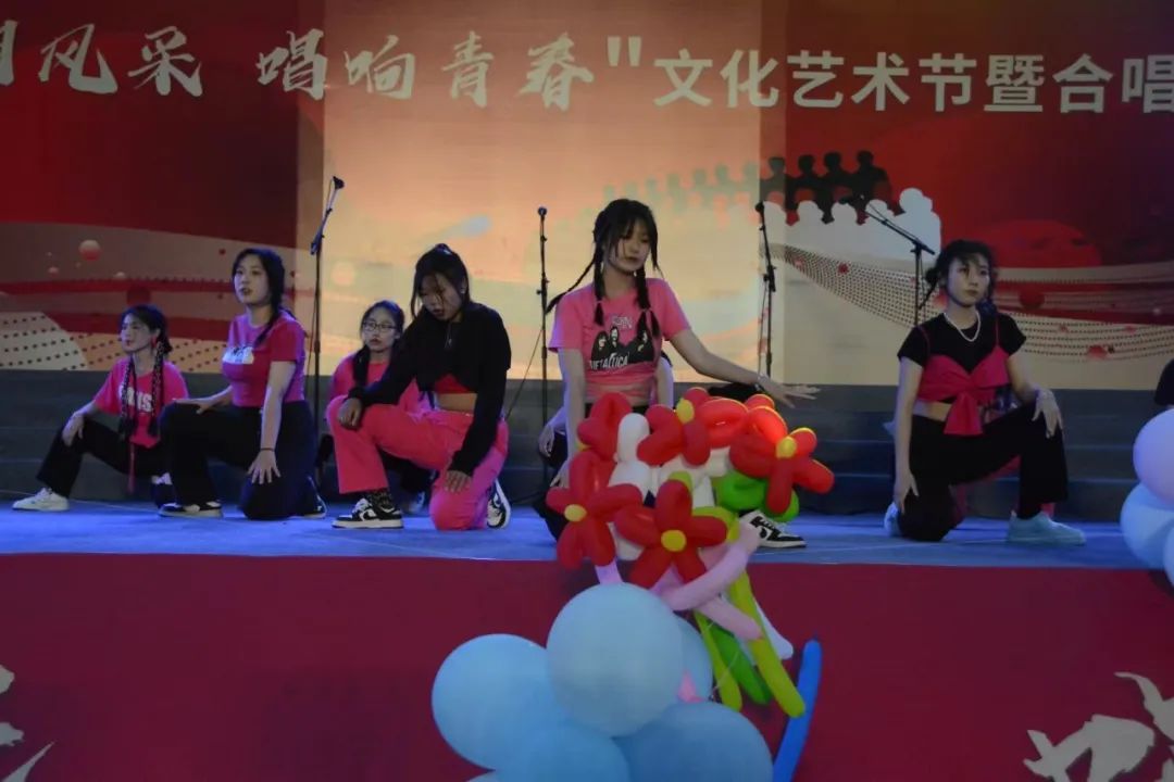 柘榮職業(yè)技術(shù)學(xué)校:“文明風(fēng)采,唱響青春”柘榮職業(yè)技術(shù)學(xué)校合唱比賽