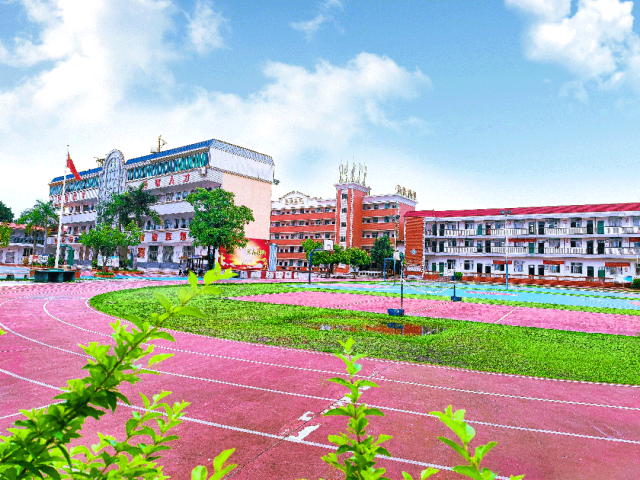 漳州市交通職業(yè)技術(shù)學(xué)校:放假通知|交通學(xué)校2023年暑假放假安排及安全告家長(zhǎng)書(shū)