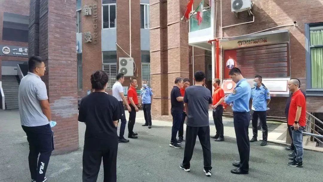 ȪZЌW ʳƷȫP  пĲ͡ ȪнȪЈO(jin)(lin)όУ_չпǰʳƷȫ헙z