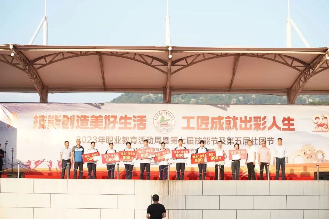 <a href=http://www.mitutoyo-qf.cn/school-3041/ target=_blank class=infotextkey>B֥Ќ(zhun)W(xu)У</a>|P(yng)]֮Jh(yun)֮(mng)