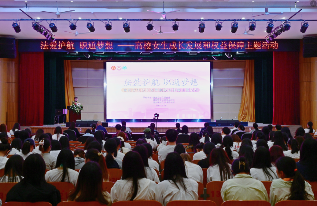<a href=http://www.mitutoyo-qf.cn/school-406/ target=_blank class=infotextkey>Q(mo)I(y)Ќ(zhun)W(xu)У</a>