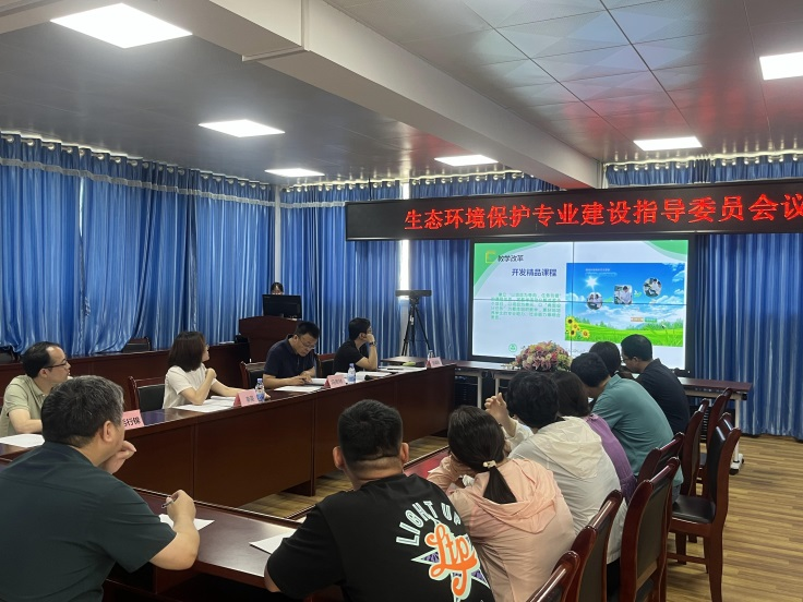 <a href=http://www.mitutoyo-qf.cn/school-438/ target=_blank class=infotextkey>福州環(huán)保職業(yè)中專學(xué)校</a>
