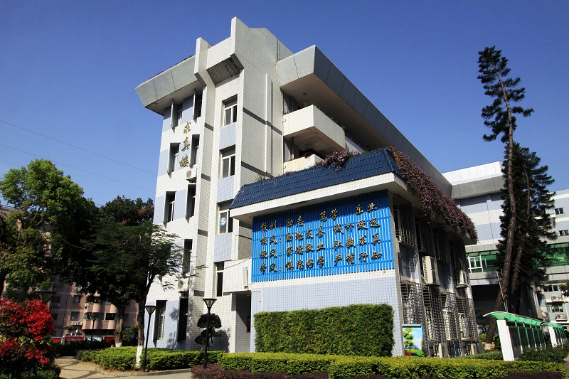 <a href=http://www.mitutoyo-qf.cn/school-562/ target=_blank class=infotextkey>BTϢWУ</a>